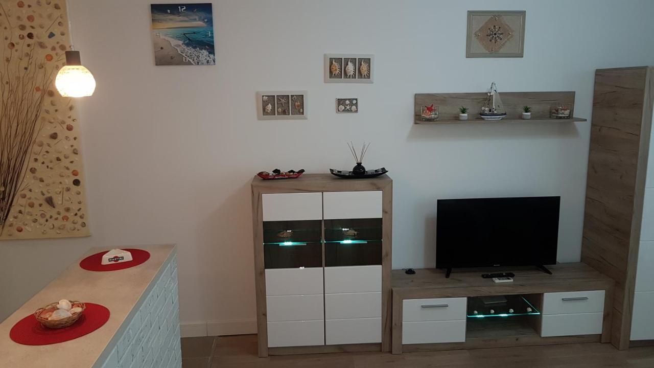 Апартаменты Estival Studio By Onix Blue Mamaia Nord Нэводари Экстерьер фото